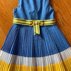 3 t pleated dress